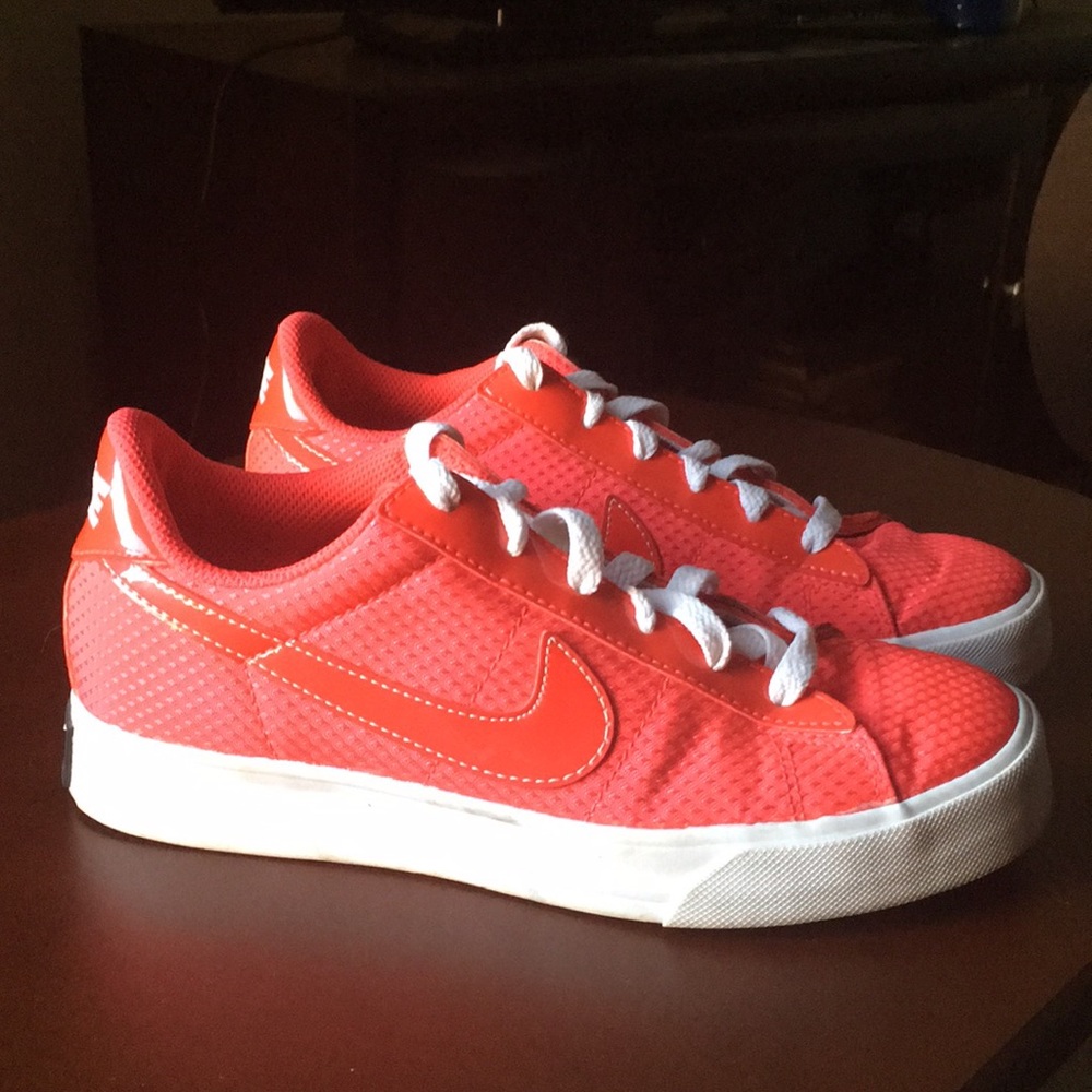 ~4/$30~ Pink Nike Sneakers
